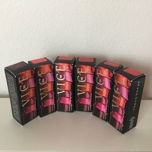 SOLD - Urban Decay Lipstick Bundle
